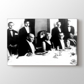 Atatürk Toplantıda Tablosu